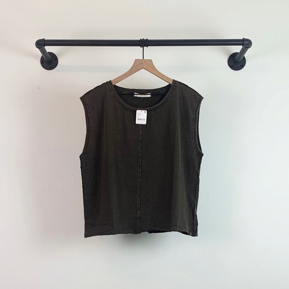 NWT Free People Kaiser Muscle Tank Tee in Raven’s Feather - Picture 7 of 10